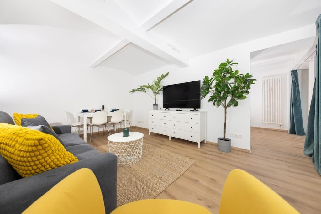 Appartement Terrassen-wohnung Am Goerlitzer Park In Kreuzberg Berlijn